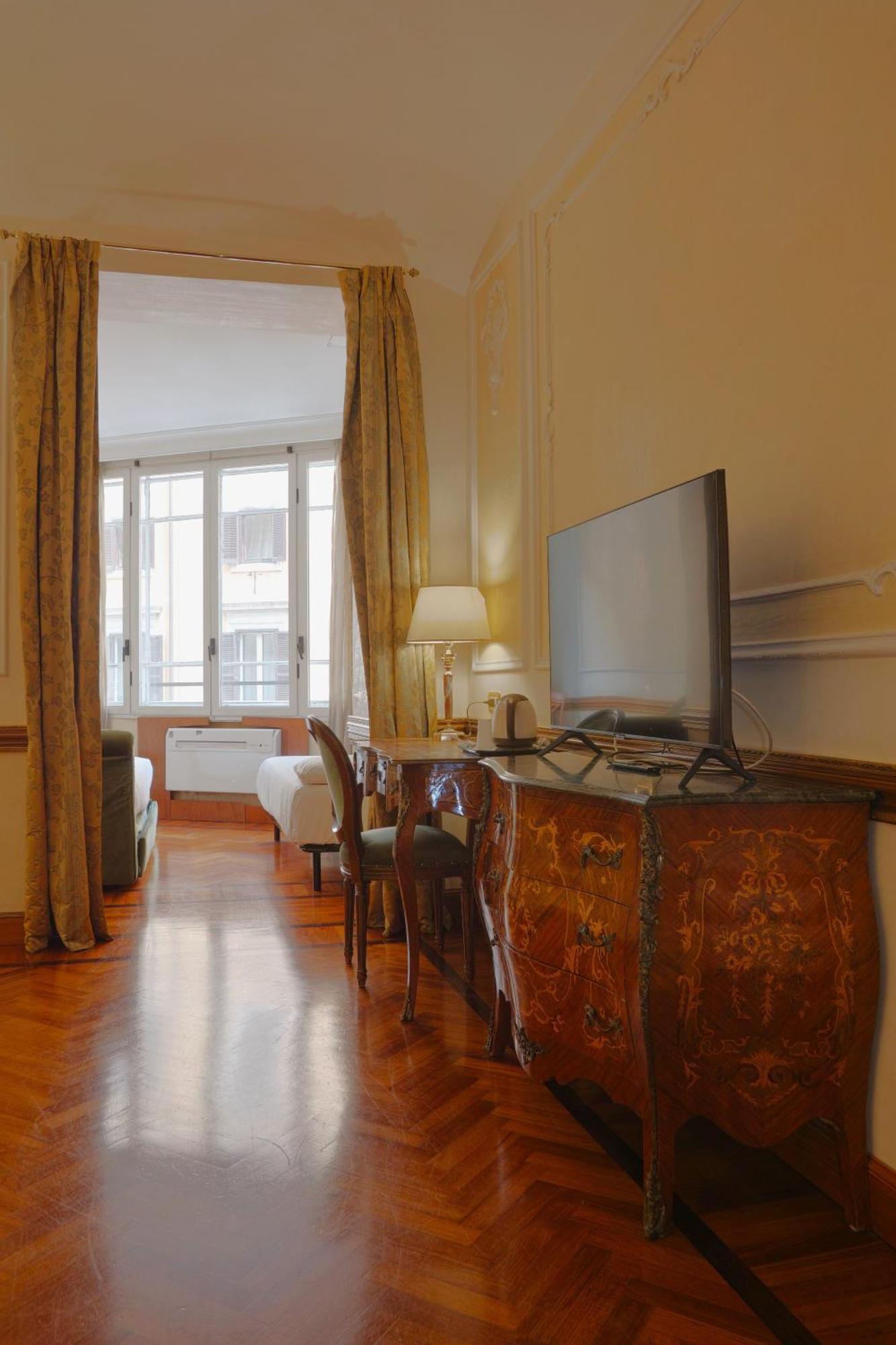 Hotel Hiberia Roma Esterno foto