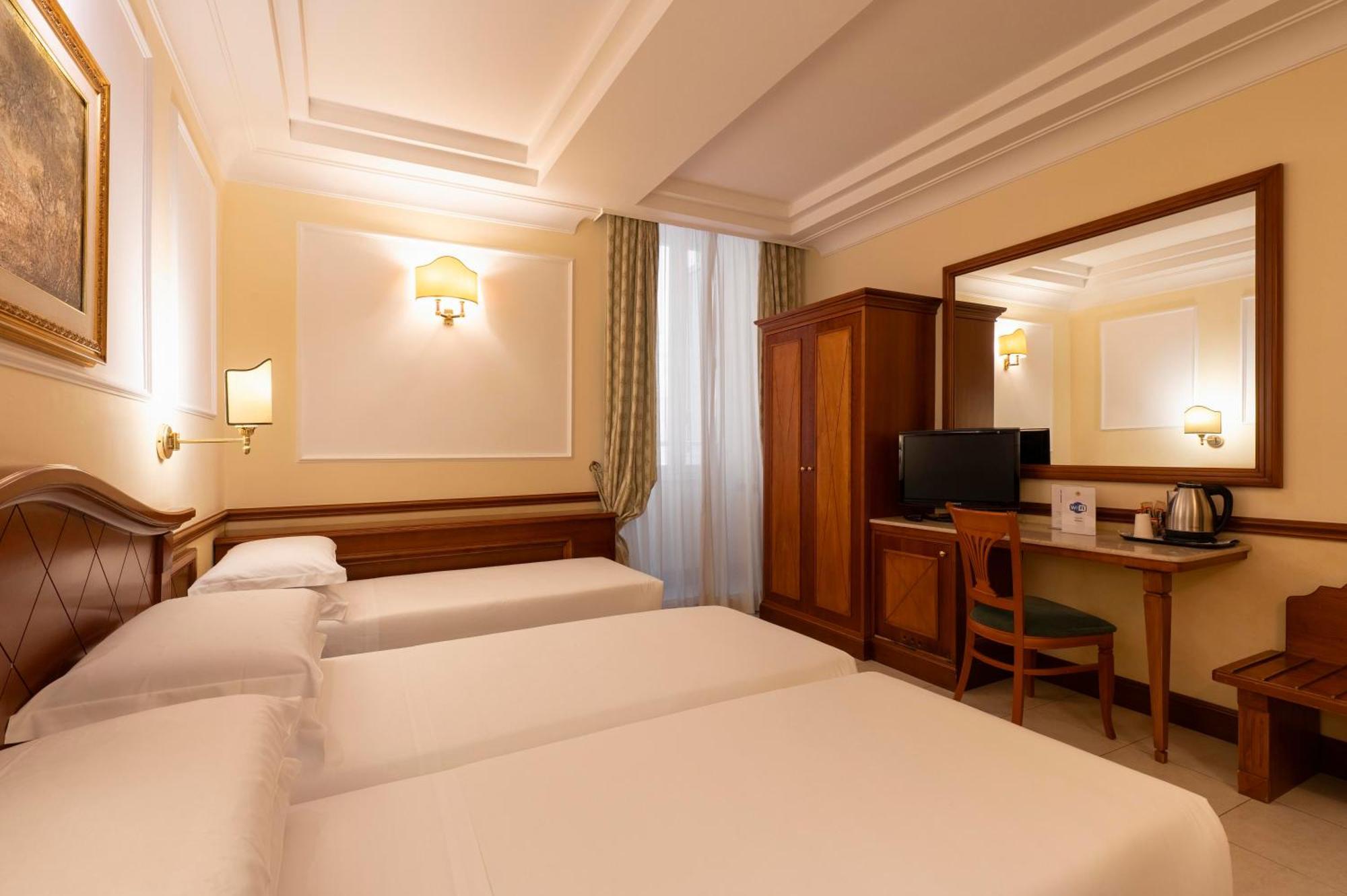 Hotel Hiberia Roma Esterno foto