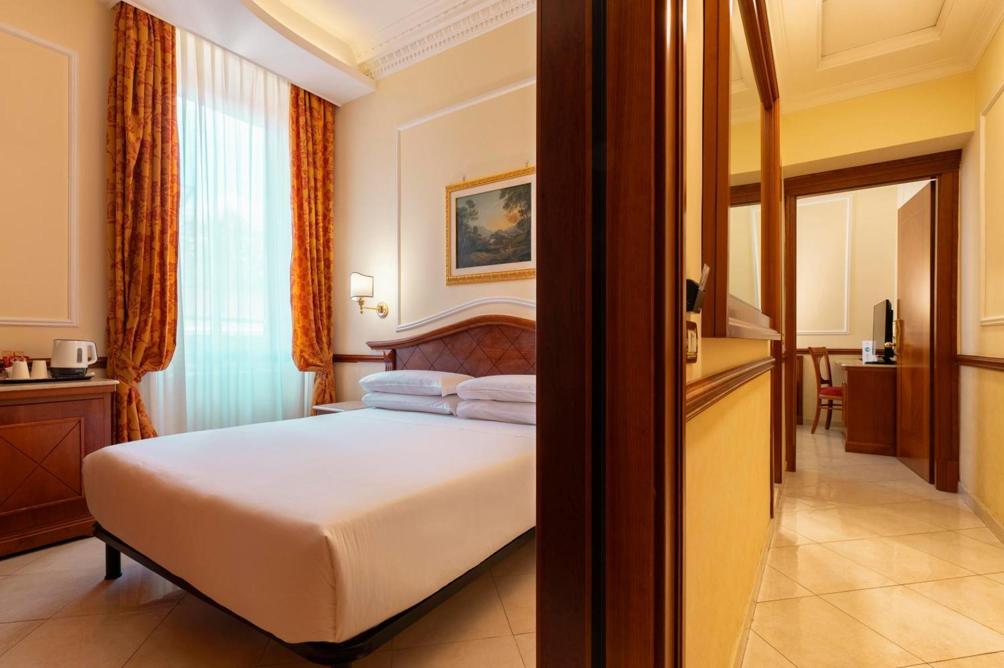 Hotel Hiberia Roma Esterno foto